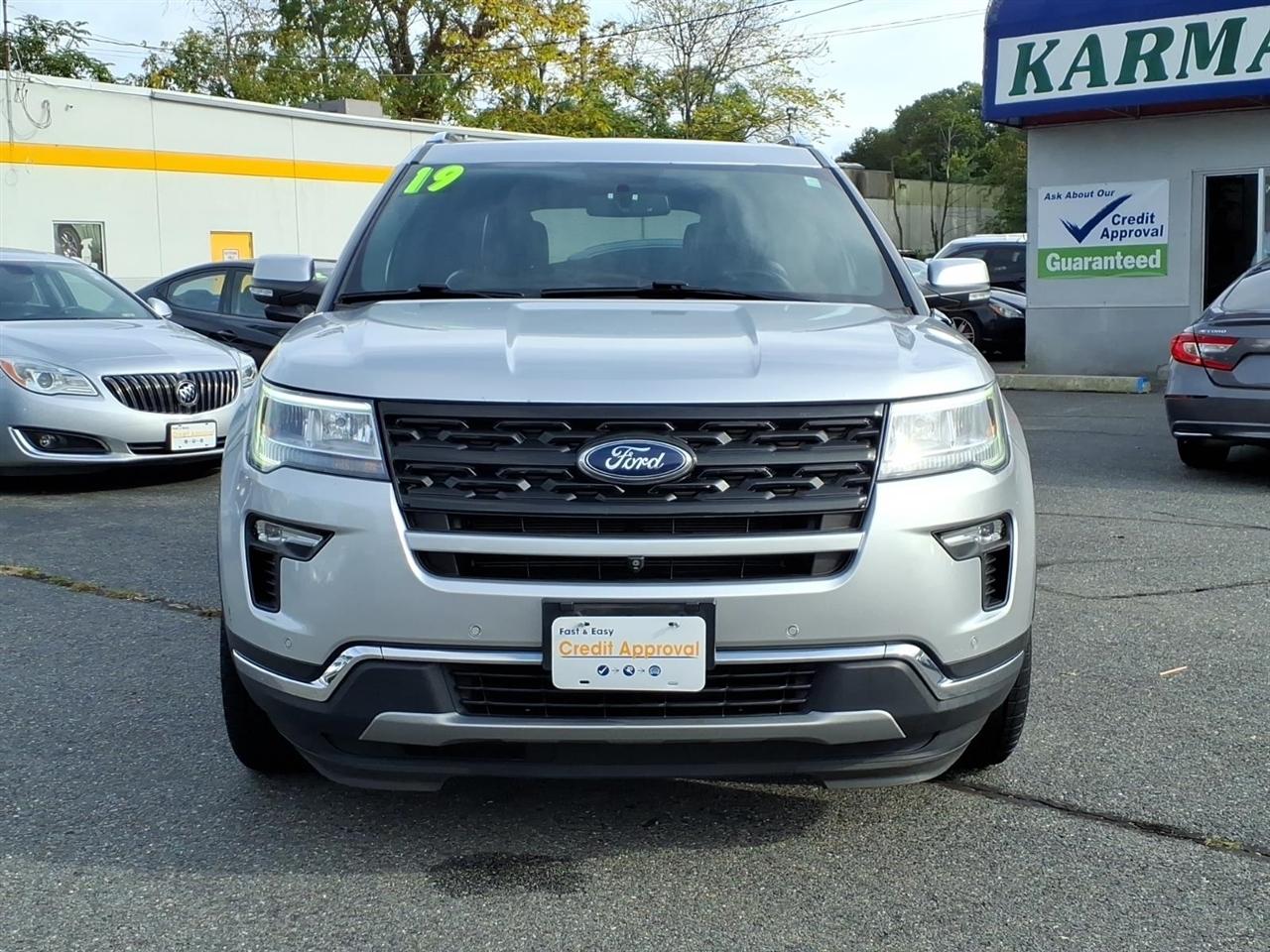 Ford Explorer Limited 4WD 2019
