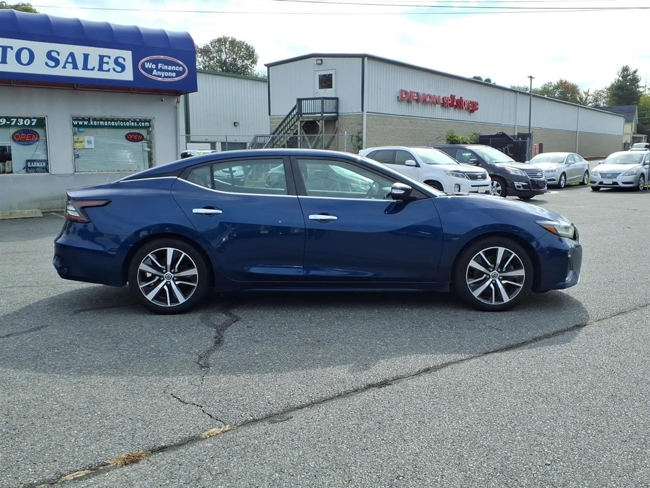 Nissan Maxima photo 10