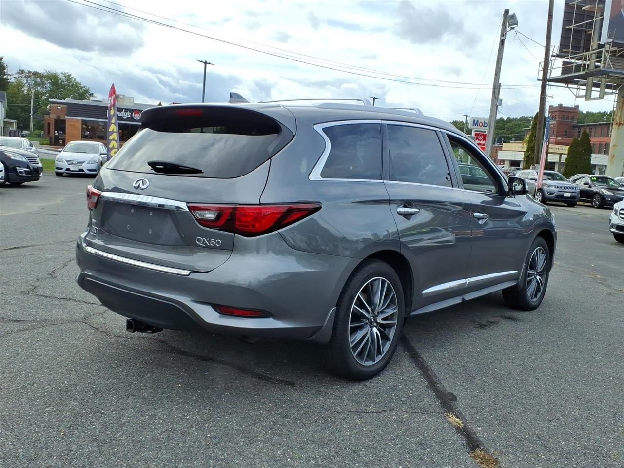 Infiniti QX60 2019.5 LUXE AWD 2019
