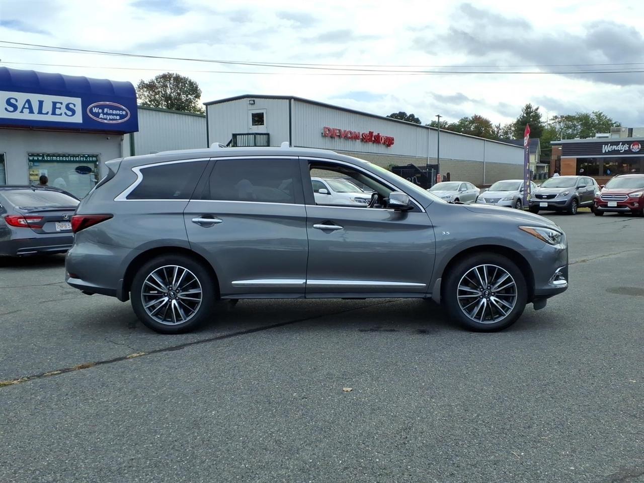 Infiniti QX60 2019.5 LUXE AWD 2019