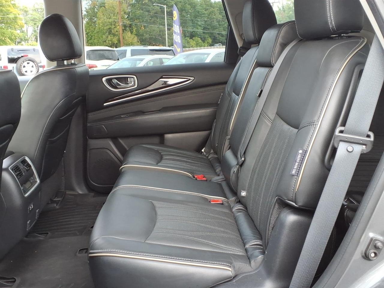 Infiniti QX60 2019.5 LUXE AWD 2019