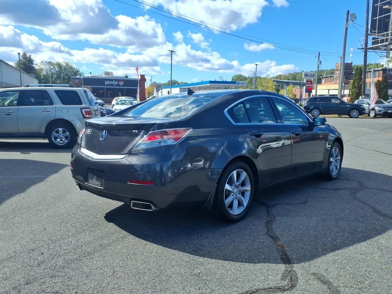 Acura TL 4dr Sdn Auto 2WD Tech 2014