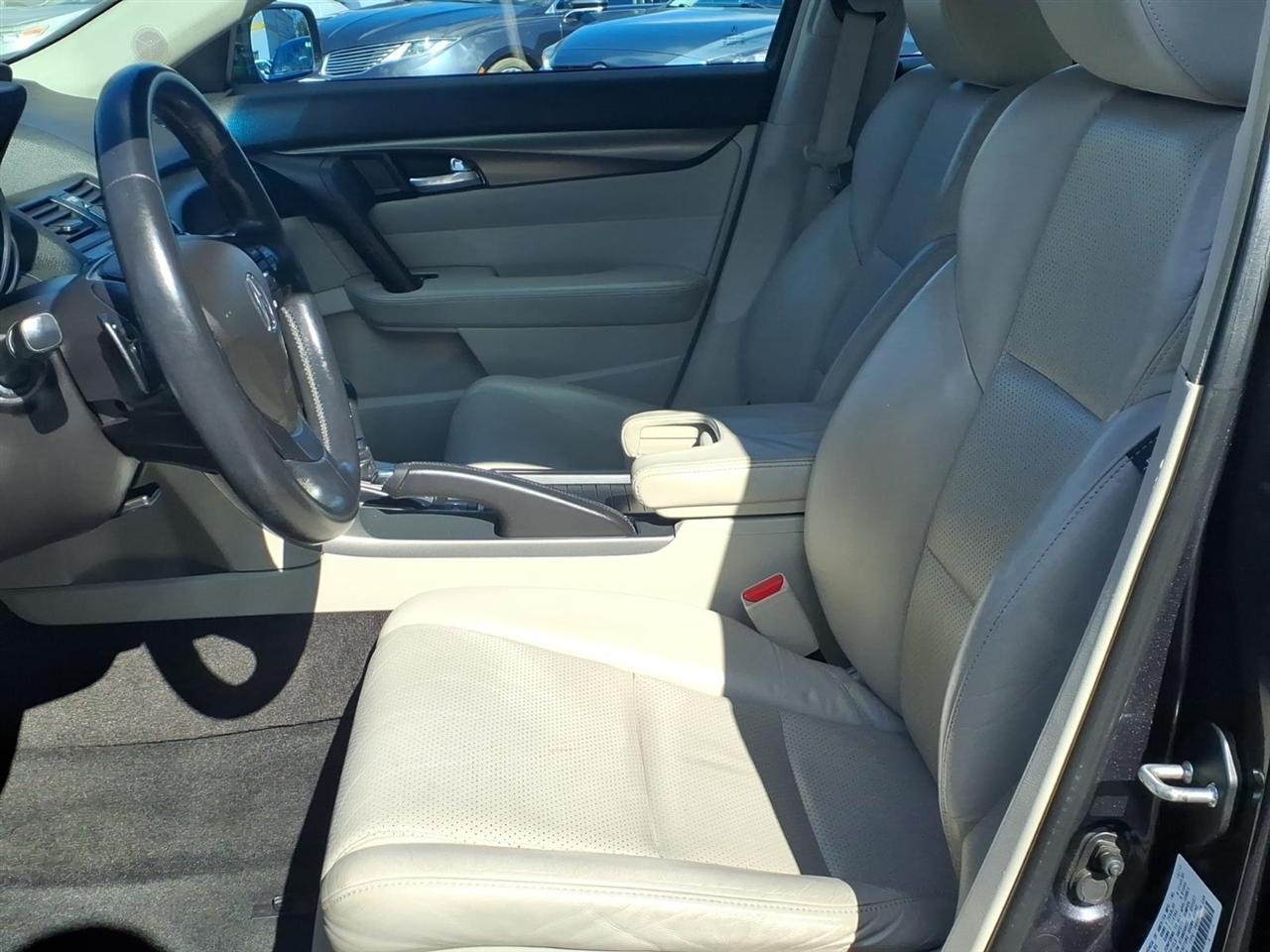 Acura TL 4dr Sdn Auto 2WD Tech 2014