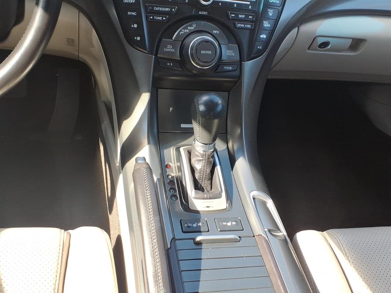 Acura TL 4dr Sdn Auto 2WD Tech 2014