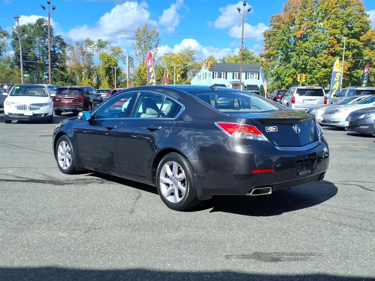 Acura TL 4dr Sdn Auto 2WD Tech 2014