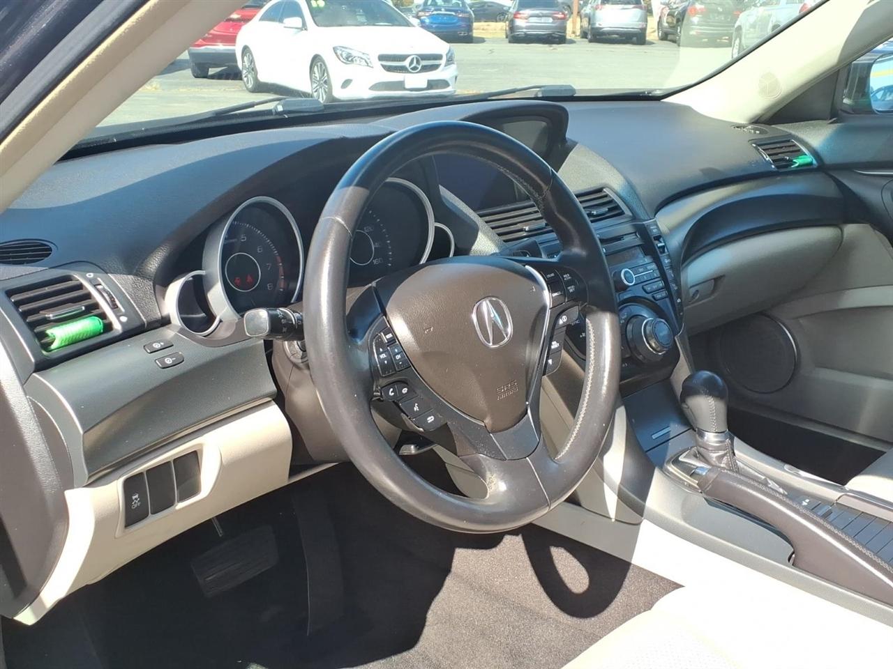 Acura TL 4dr Sdn Auto 2WD Tech 2014