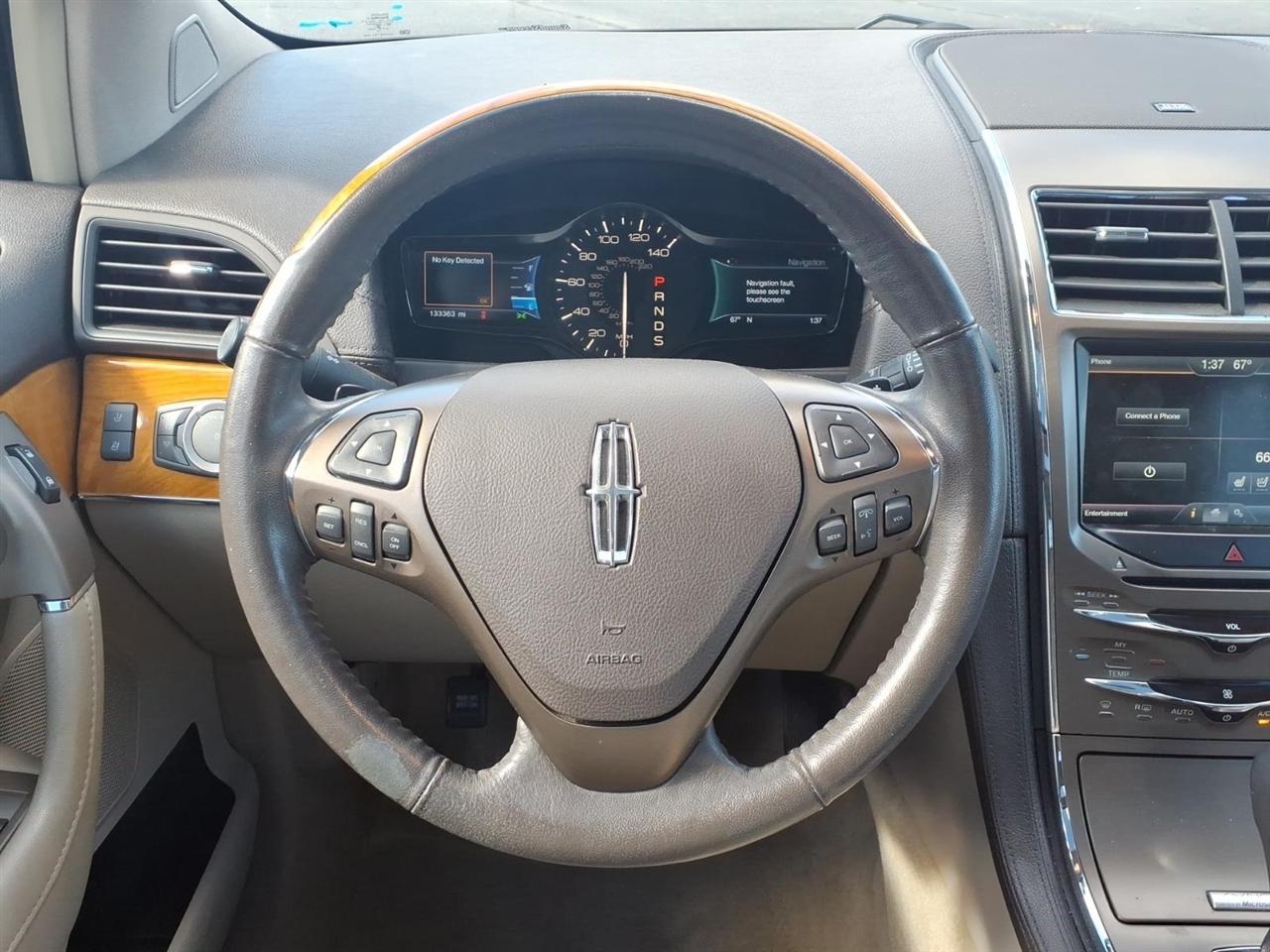 Lincoln MKX AWD 4dr 2014
