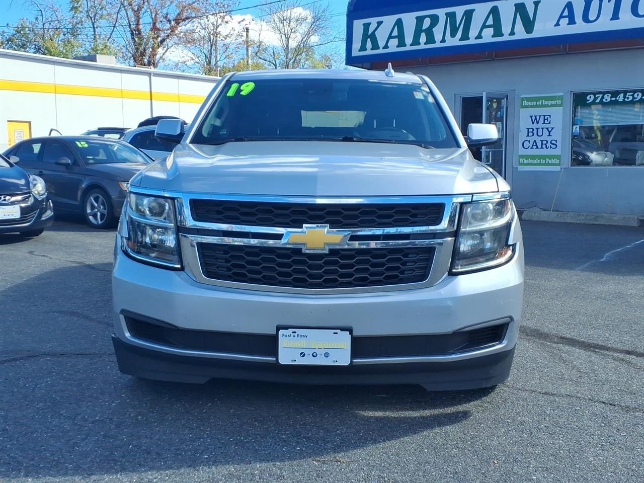 Chevrolet Suburban 4WD 4dr 1500 LT 2019