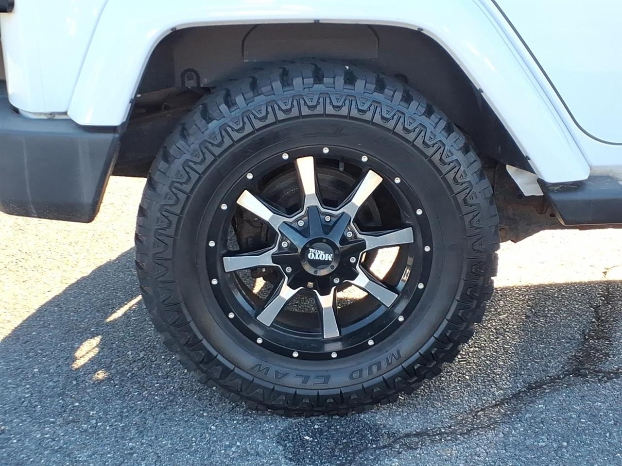 Jeep Wrangler Unlimited 4WD 4dr Sahara 2015