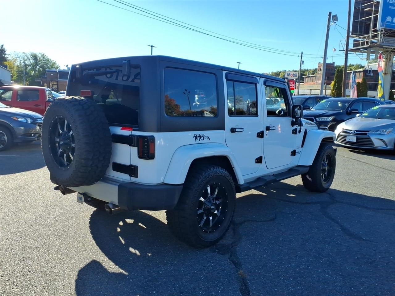 Jeep Wrangler Unlimited 4WD 4dr Sahara 2015