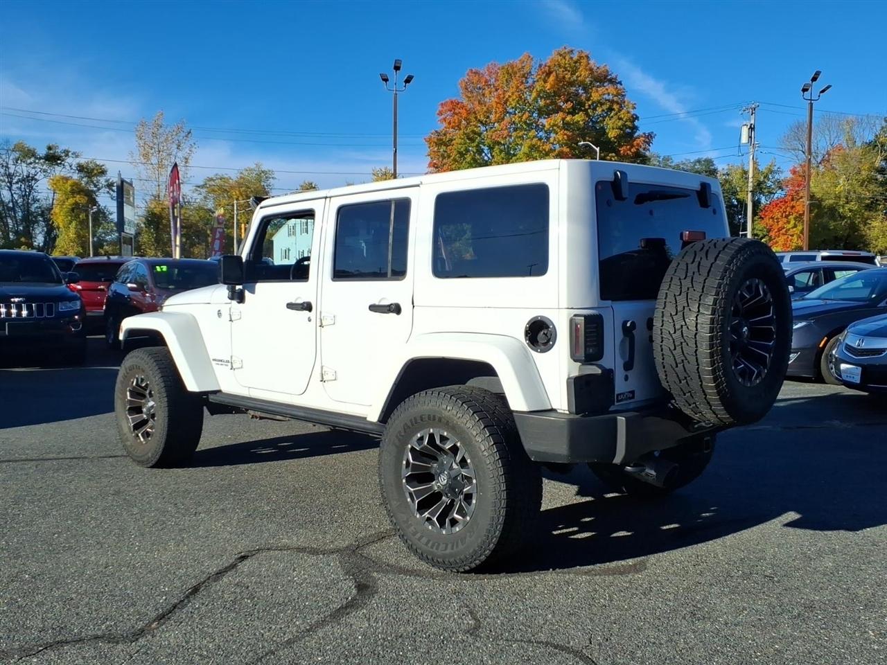 Jeep Wrangler Unlimited 4WD 4dr Altitude 2015