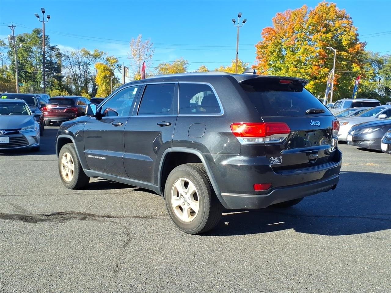 Jeep Grand Cherokee 4WD 4dr Laredo 2016