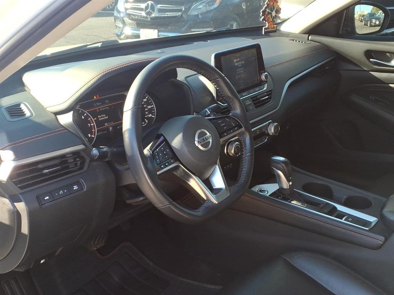 Nissan Altima 2.5 SR AWD Sedan 2020