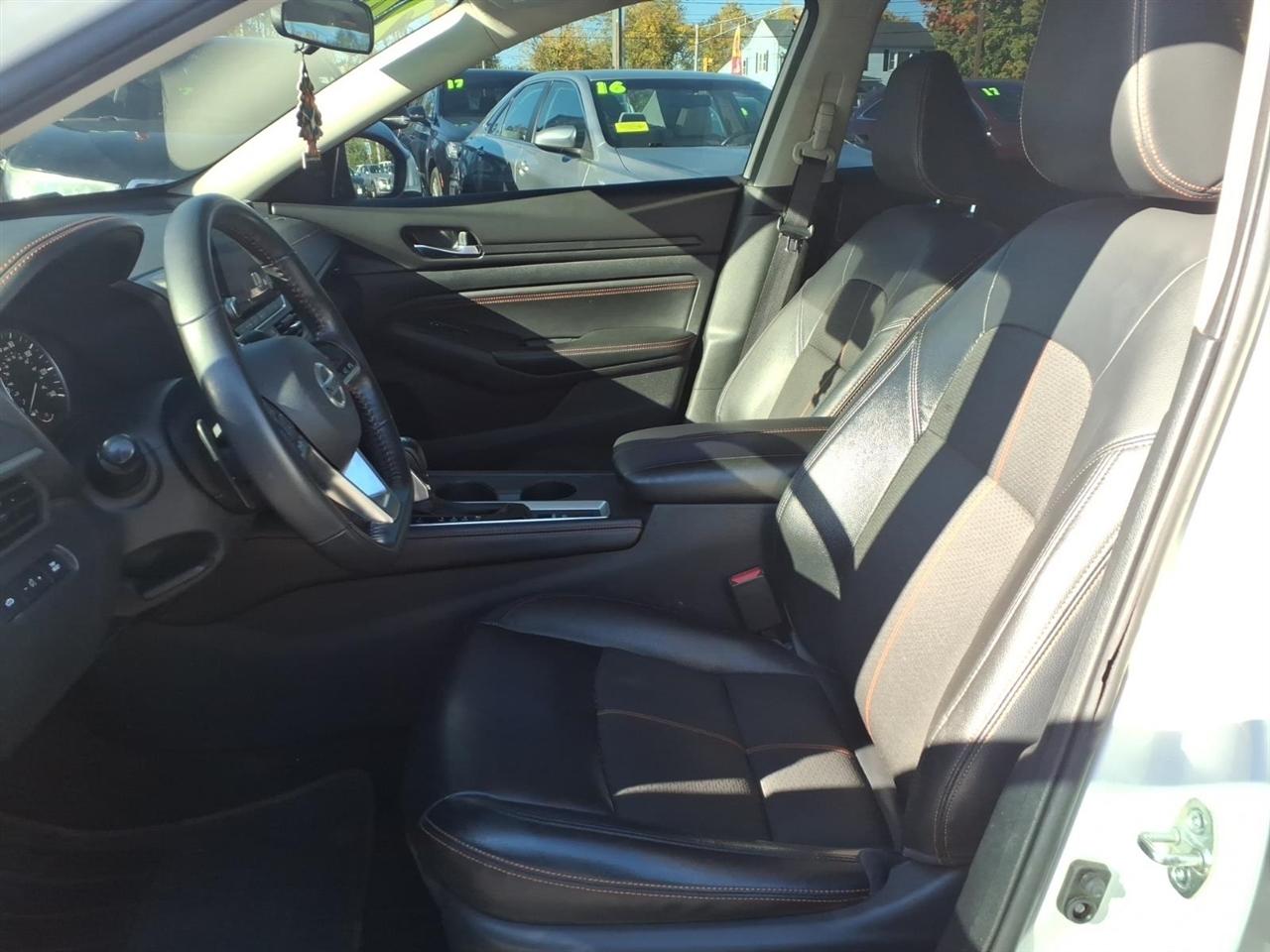 Nissan Altima 2.5 SR AWD Sedan 2020