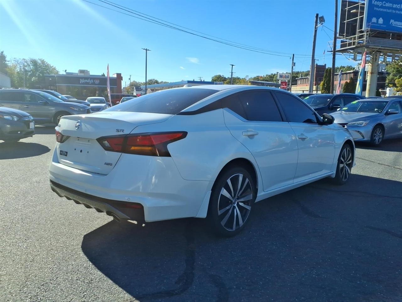 Nissan Altima 2.5 SR AWD Sedan 2020