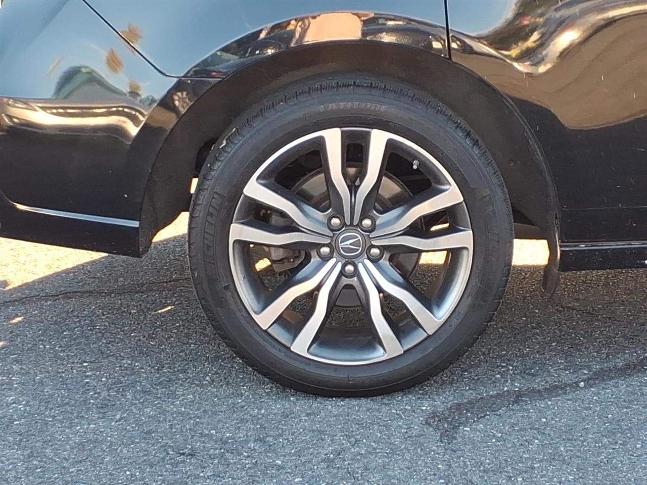 Acura MDX SH-AWD w/Advance Pkg 2019