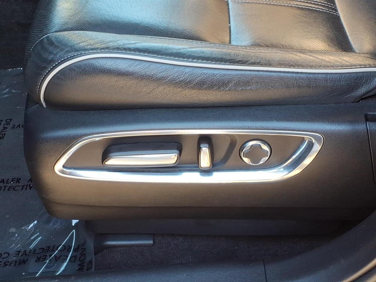 Acura MDX SH-AWD w/Advance Pkg 2019