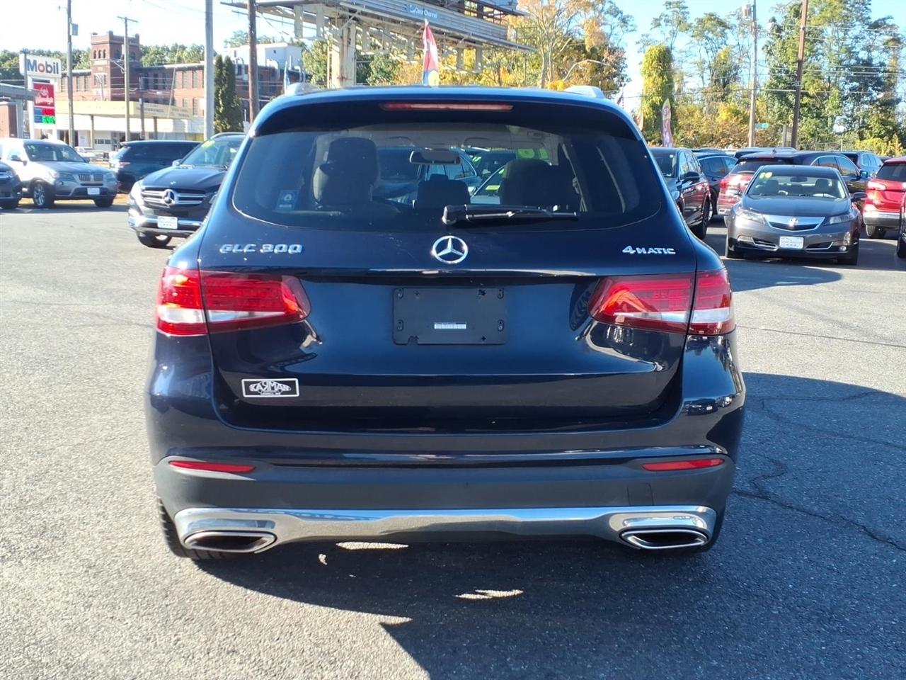 Mercedes-Benz GLC 4MATIC 4dr GLC 300 2016