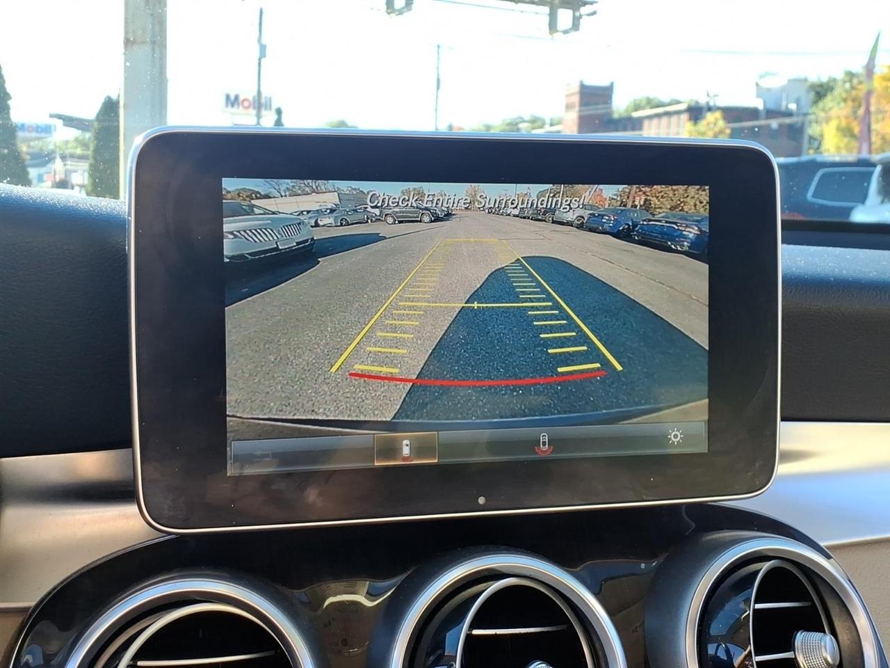 Mercedes-Benz GLC 4MATIC 4dr GLC 300 2016