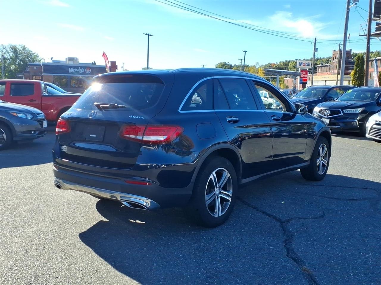 Mercedes-Benz GLC 4MATIC 4dr GLC 300 2016