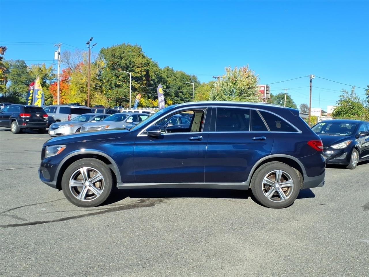 Mercedes-Benz GLC 4MATIC 4dr GLC 300 2016