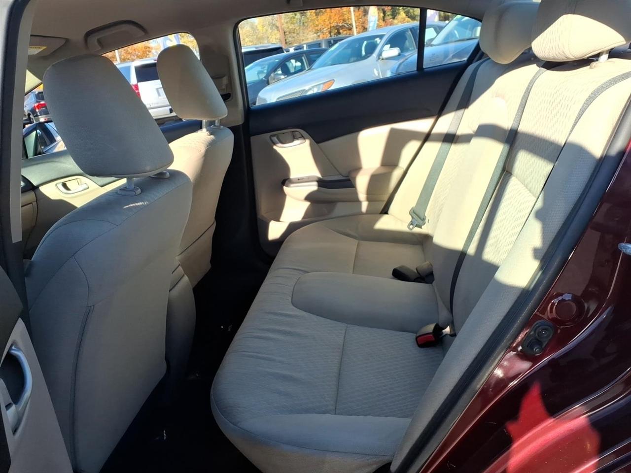 Honda Civic 4dr CVT LX 2015