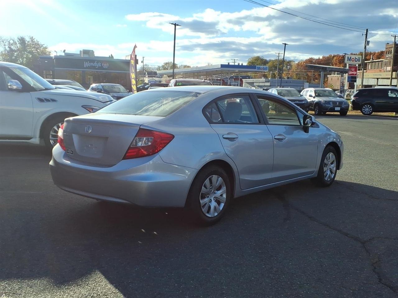 Honda Civic 4dr Auto LX 2012