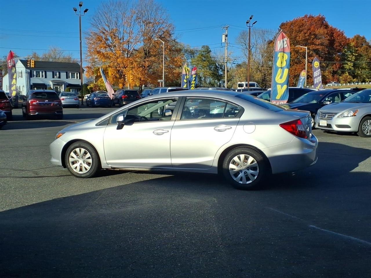 Honda Civic 4dr Auto LX 2012