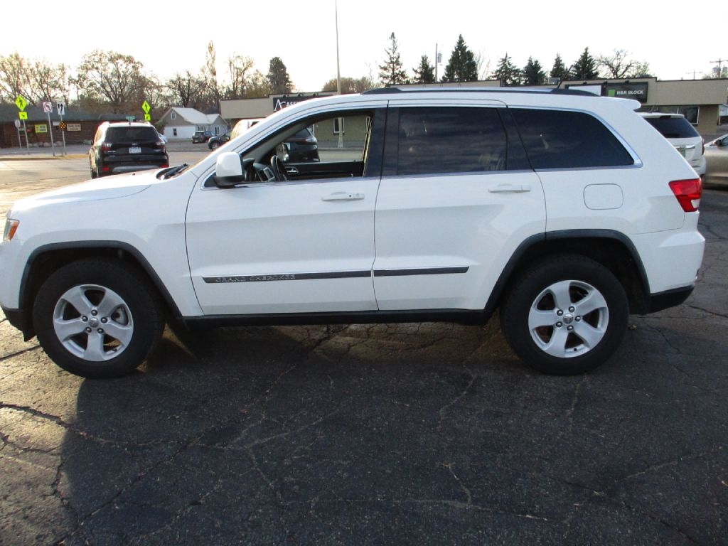 2011 Jeep Grand Cherokee Laredo 4WD