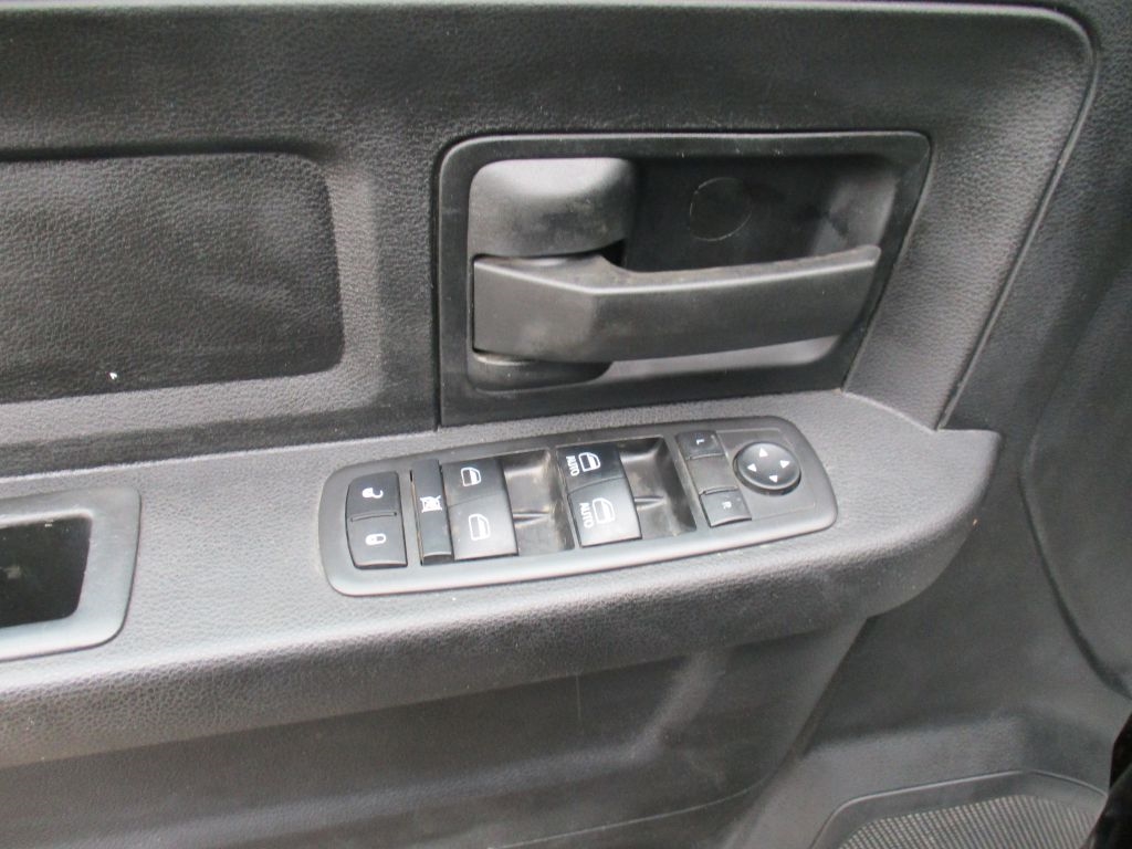 RAM 3500 Tradesman Crew Cab 4WD DRW 2022 RAM 3500 Tradesman Crew Cab 4WD DRW 2022