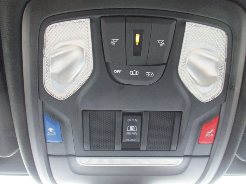 RAM 3500 Tradesman Crew Cab 4WD DRW 2022 RAM 3500 Tradesman Crew Cab 4WD DRW 2022