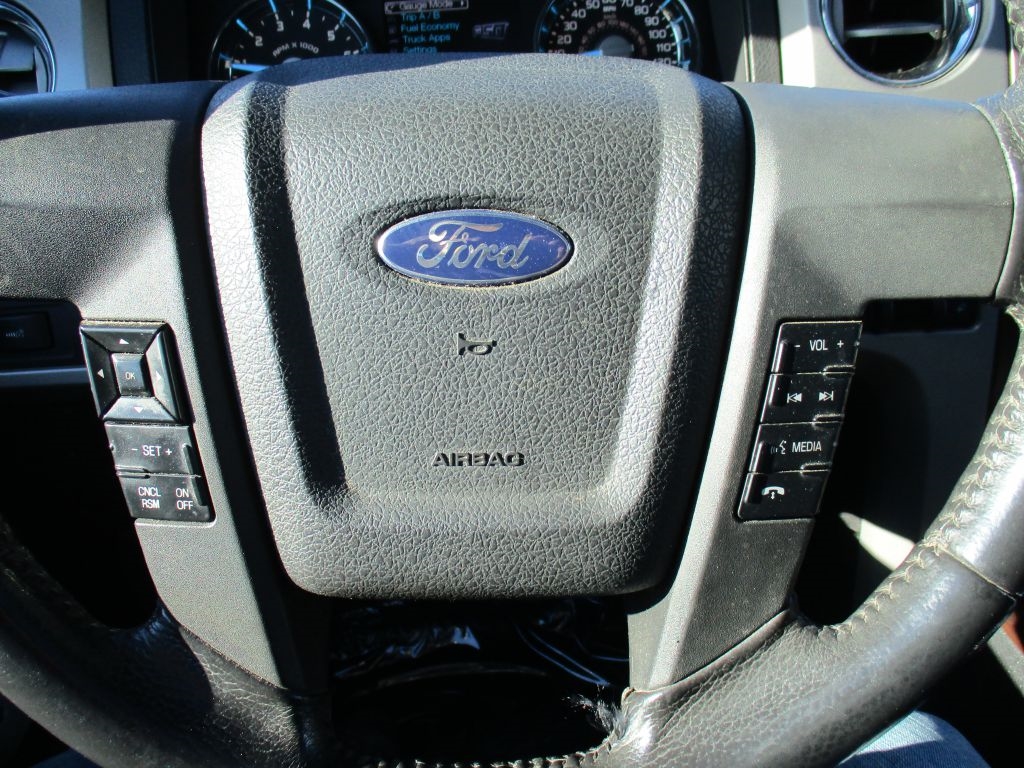 Ford F-150 XL SuperCrew 5.5-ft. Bed 4WD 2012