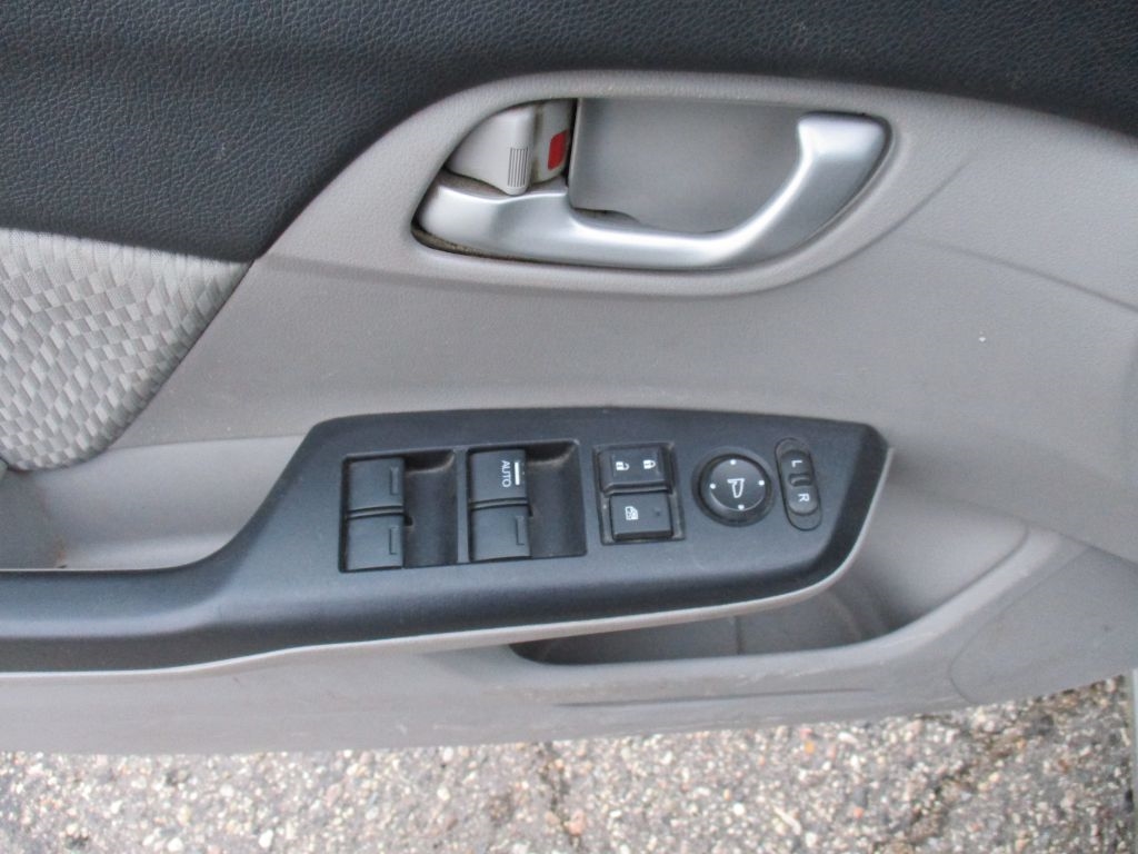 Honda Civic LX Sedan CVT 2014