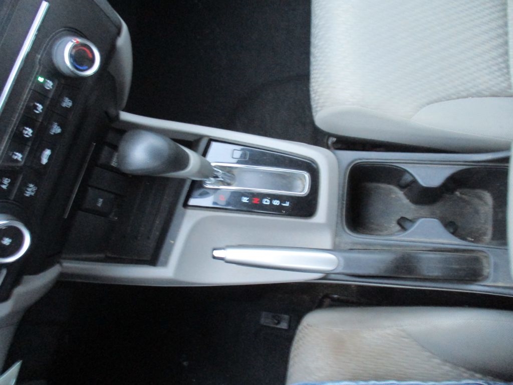 Honda Civic LX Sedan CVT 2014