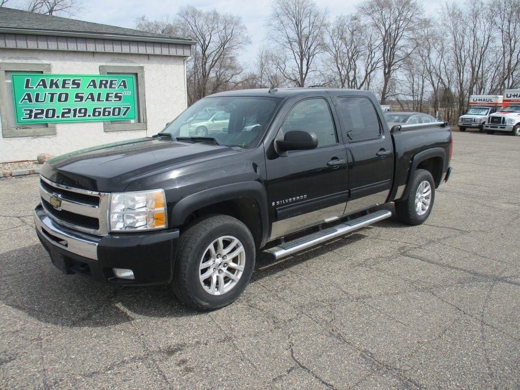 2009 Chevrolet Silverado 1500 LT1 Crew Cab 4WD