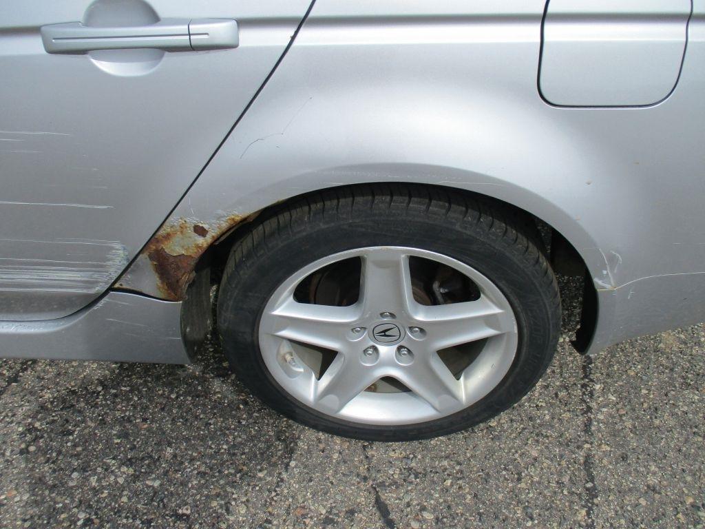 Acura TL 5-Speed AT 2006