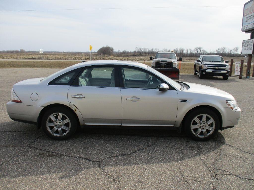 Ford Taurus Limited AWD 2008