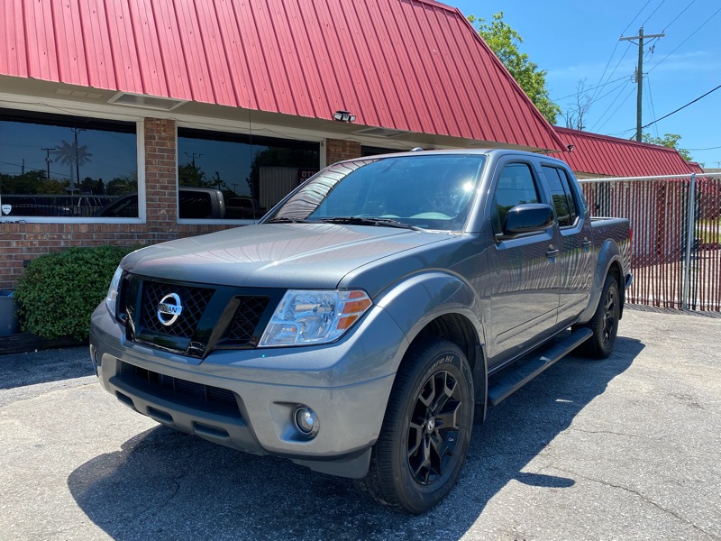 Used 2018 Nissan Frontier SV Crew Cab 4WD for Sale in W. Columbia SC
