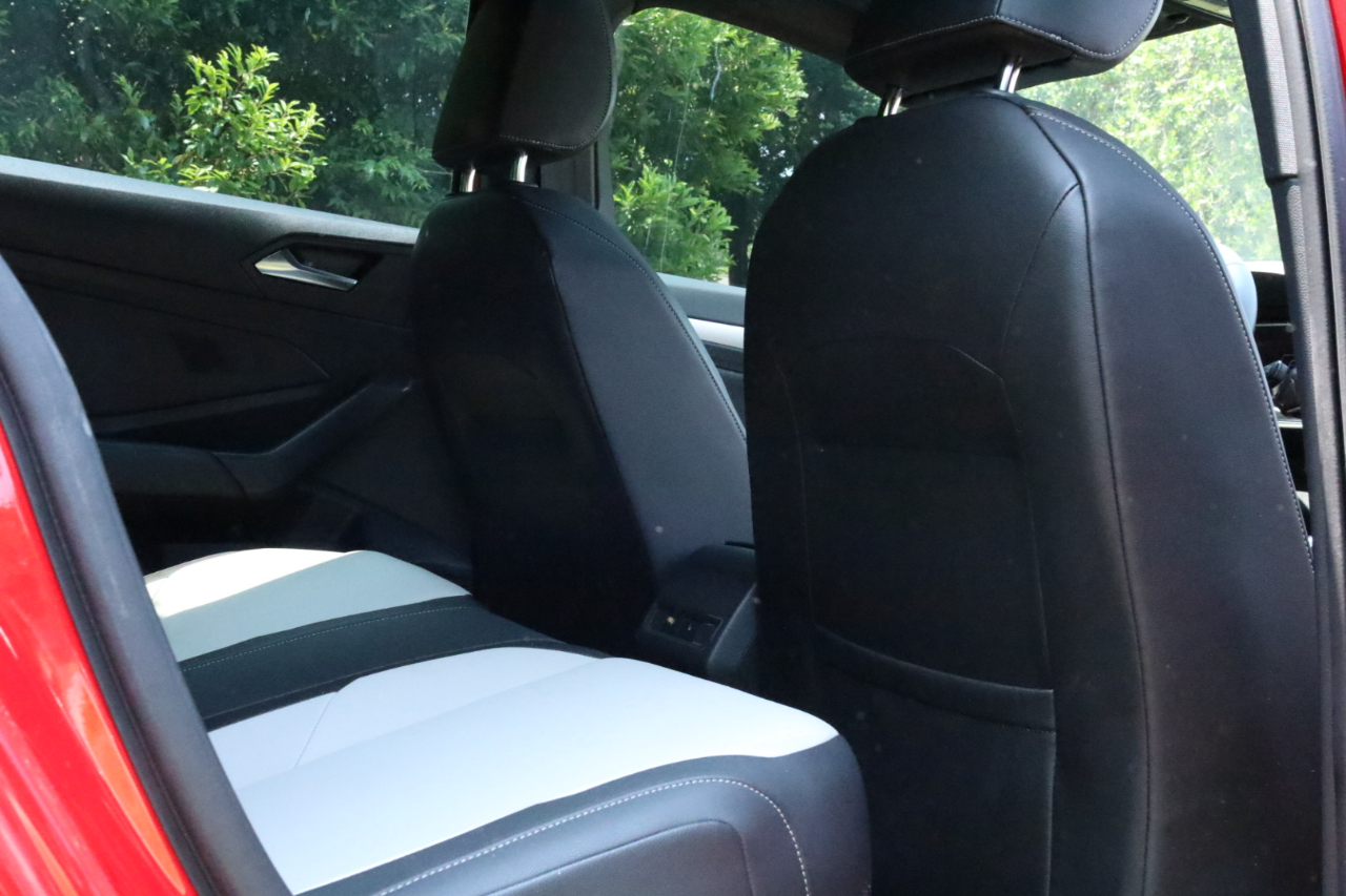 2020 Volkswagen Jetta 1.4T R-Line photo 16
