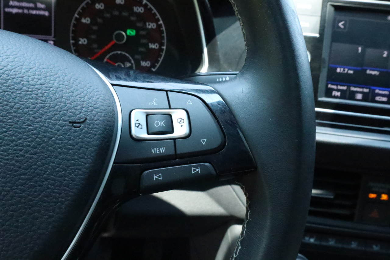 2020 Volkswagen Jetta 1.4T R-Line photo 20