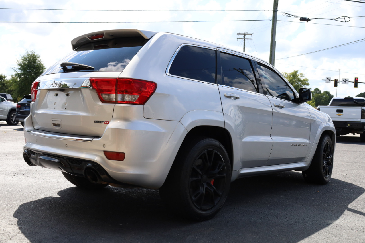 2012 Jeep Grand Cherokee SRT8 photo 27