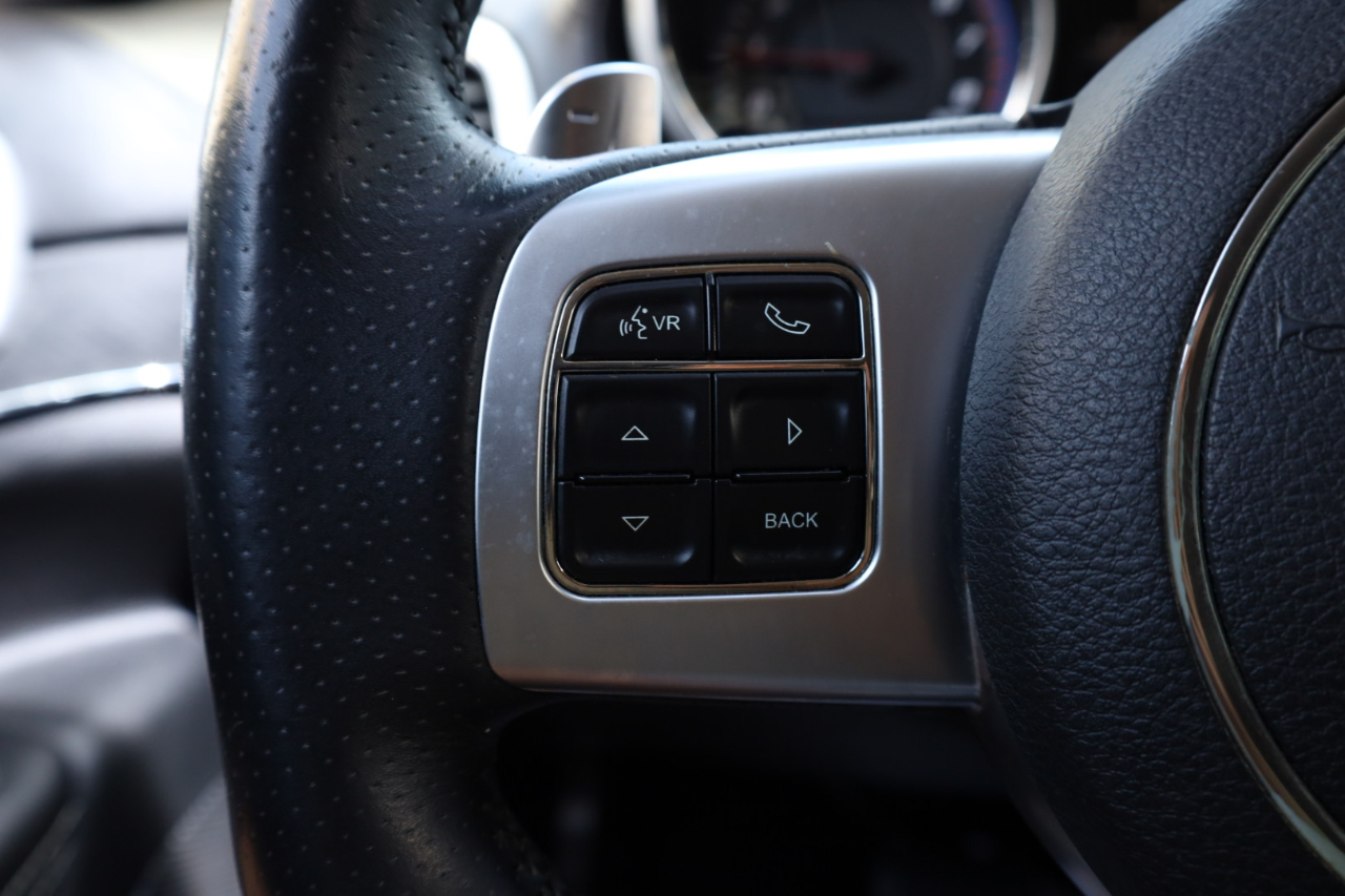 2012 Jeep Grand Cherokee SRT8 photo 32