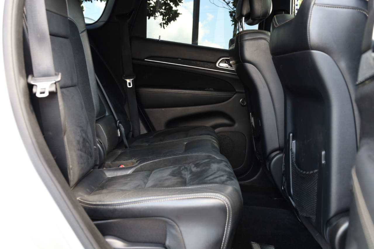 2012 Jeep Grand Cherokee SRT8 photo 35