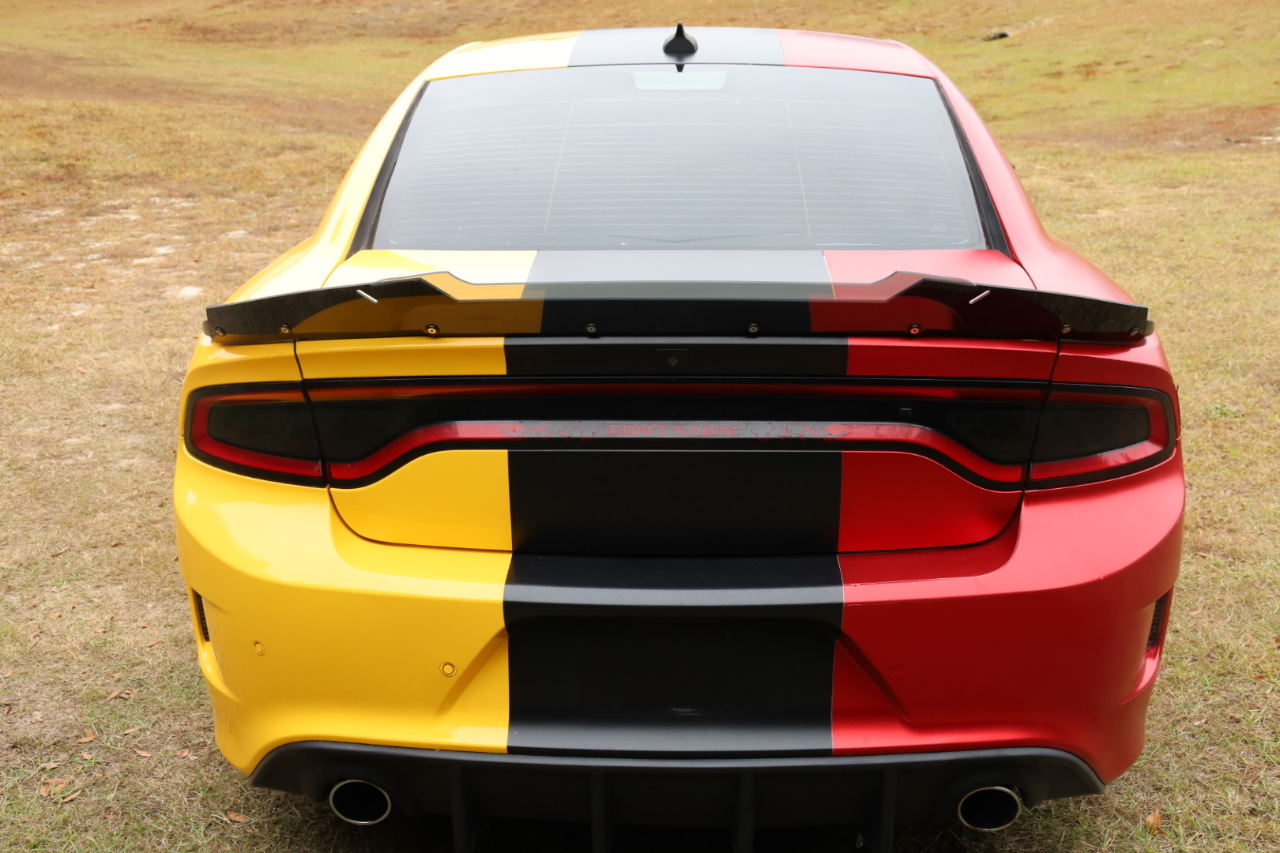 2018 Dodge Charger R/T 392 photo 2