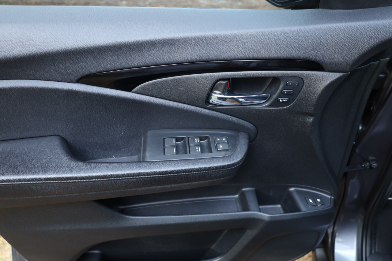 Honda Pilot Touring 2WD 2021