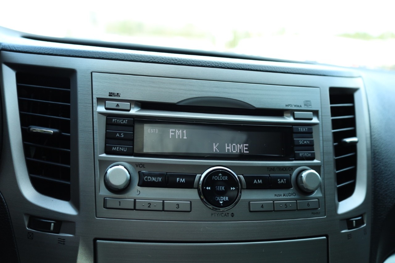 Subaru Legacy 2.5i Premium 2011