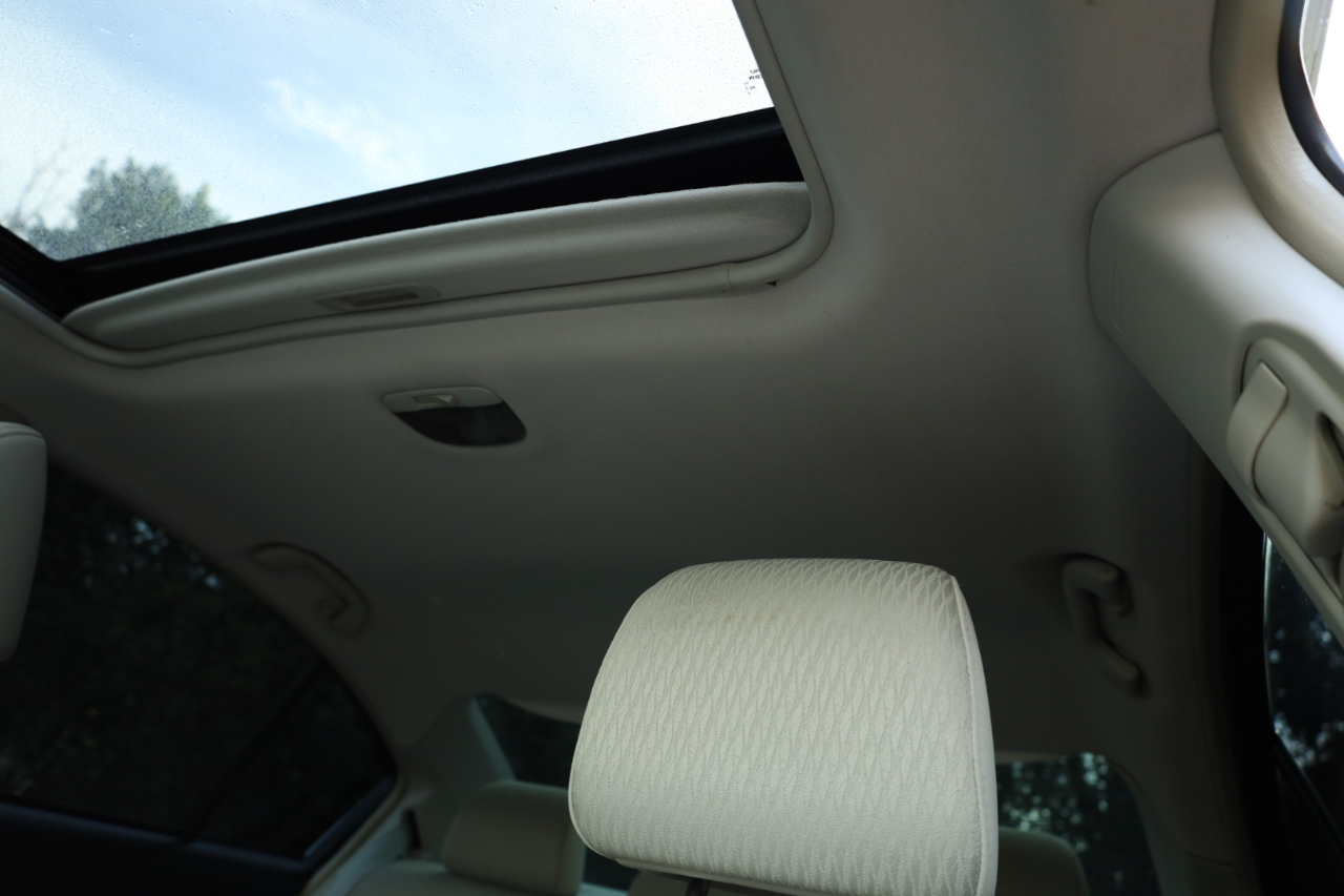 Subaru Legacy 2.5i Premium 2011