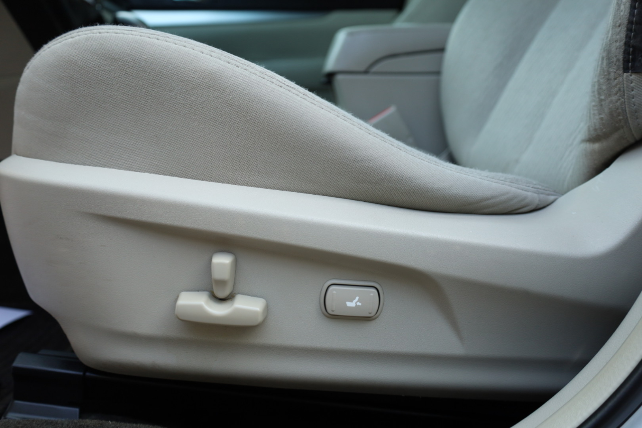 Subaru Legacy 2.5i Premium 2011