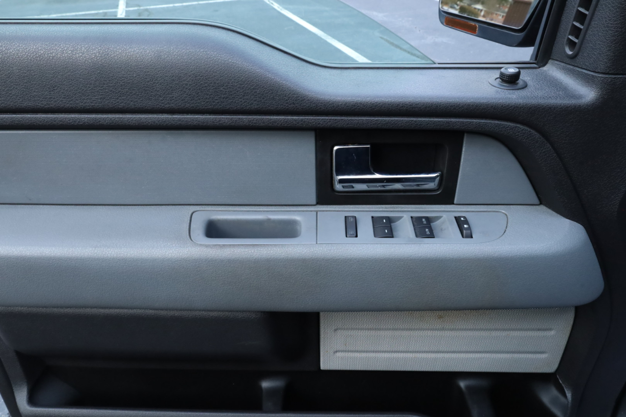 Ford F-150 Platinum SuperCrew 6.5-ft. Bed 4WD 2014