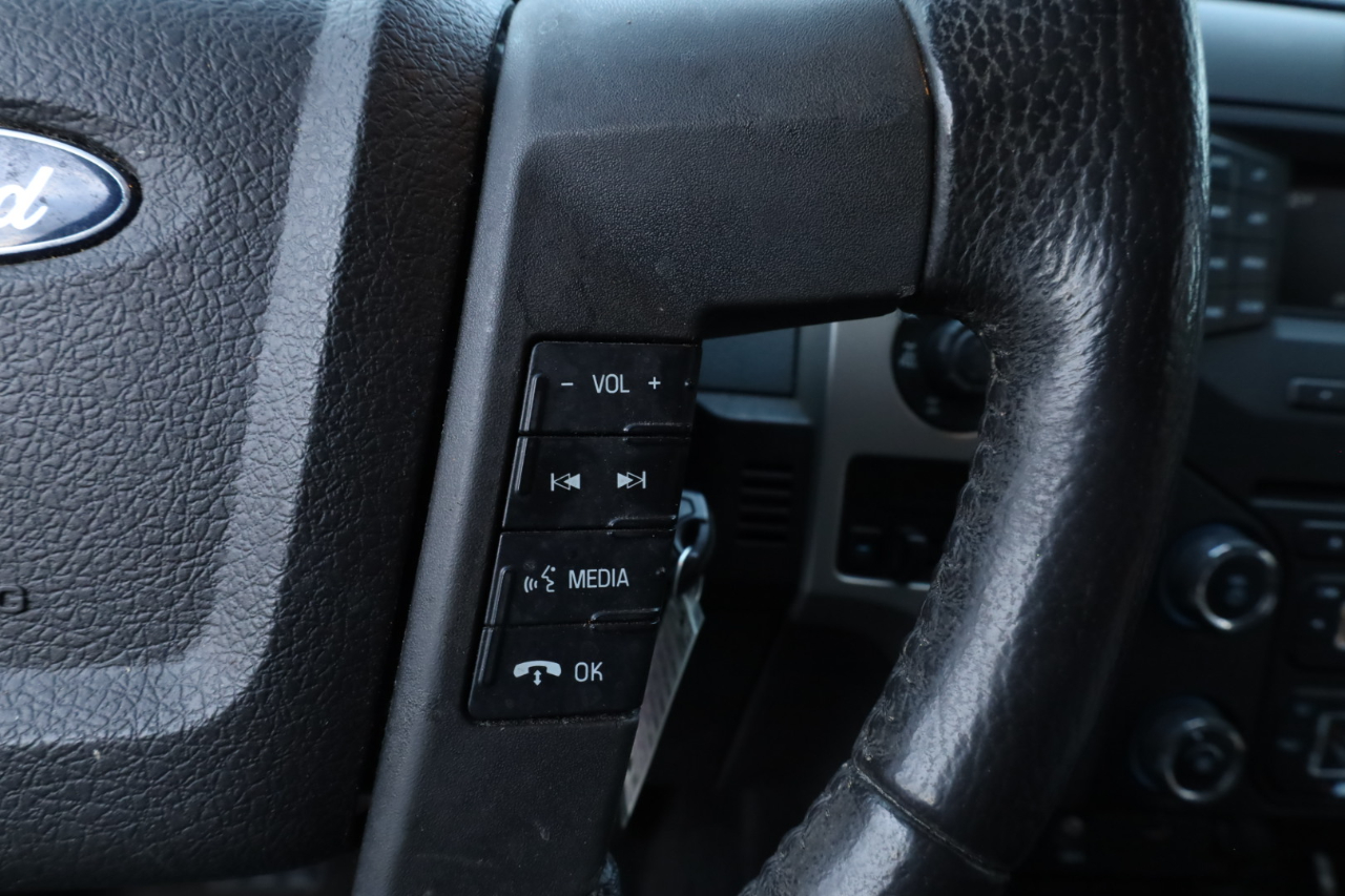 Ford F-150 Platinum SuperCrew 6.5-ft. Bed 4WD 2014